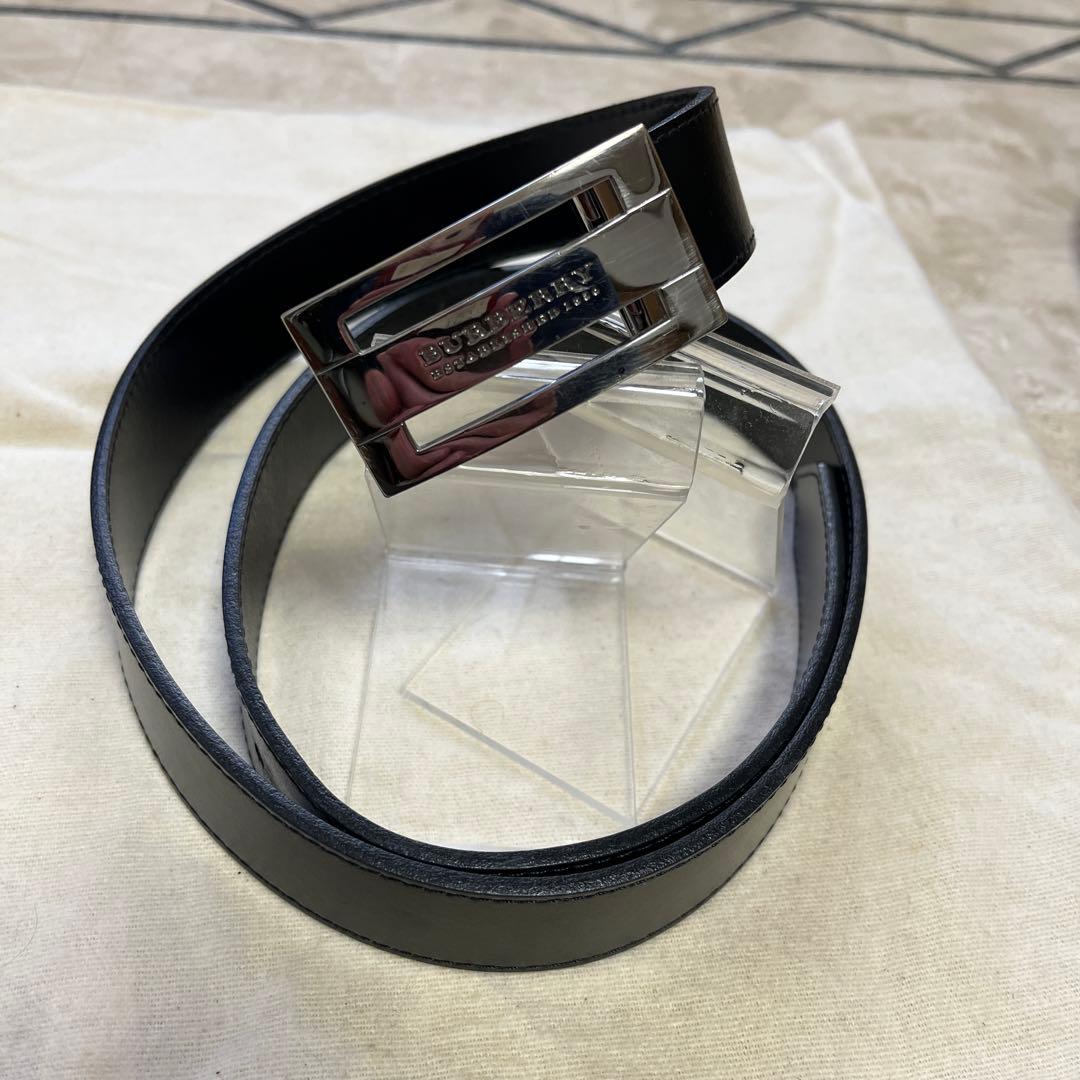 BURBERRY メンズ　レザーベルト