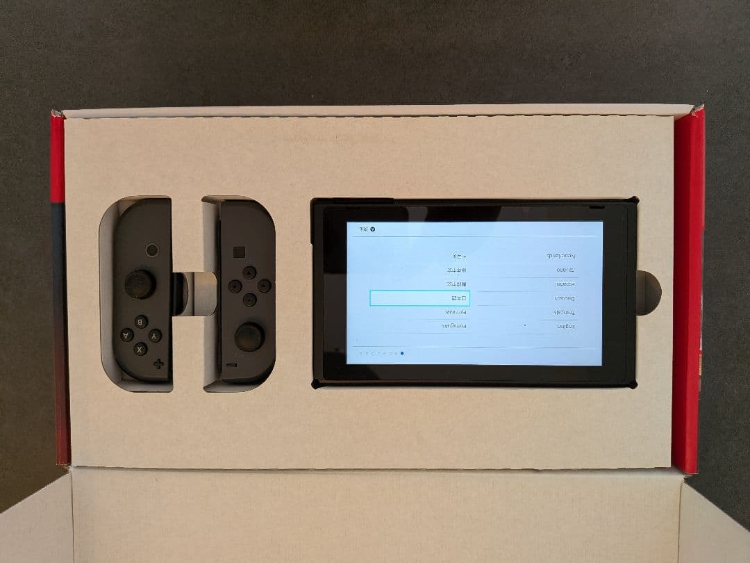 Nintendo Switch 本体 ブラック 美品　付属品完備