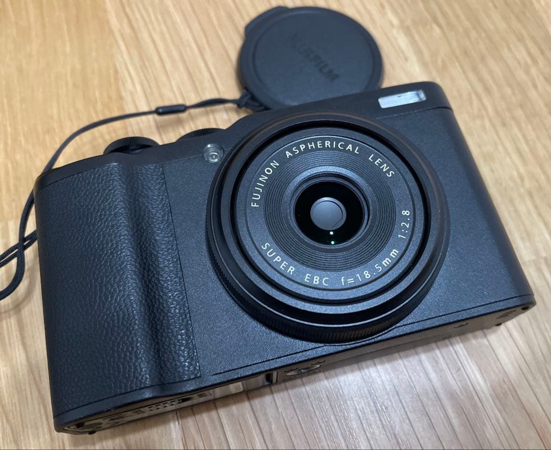 Fujifilm デジタルカメラ XF10 本体
