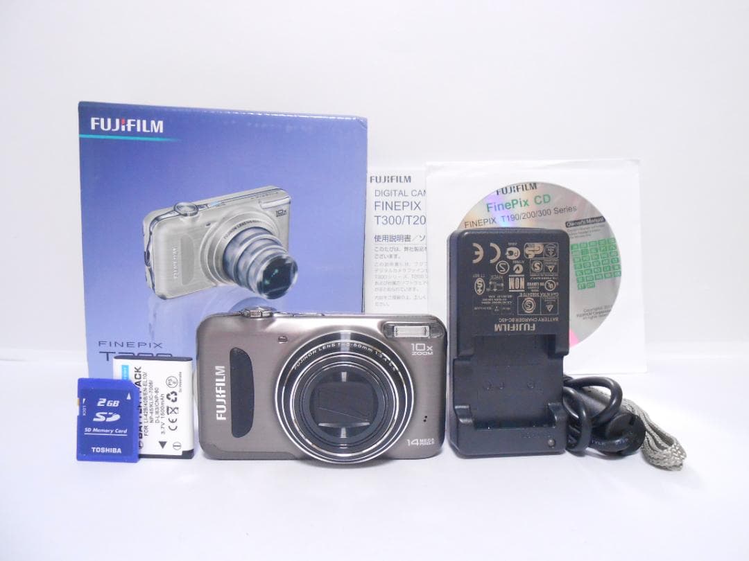 【お値下げ歓迎・ほぼ新品】 FUJIFILM FinePix T300