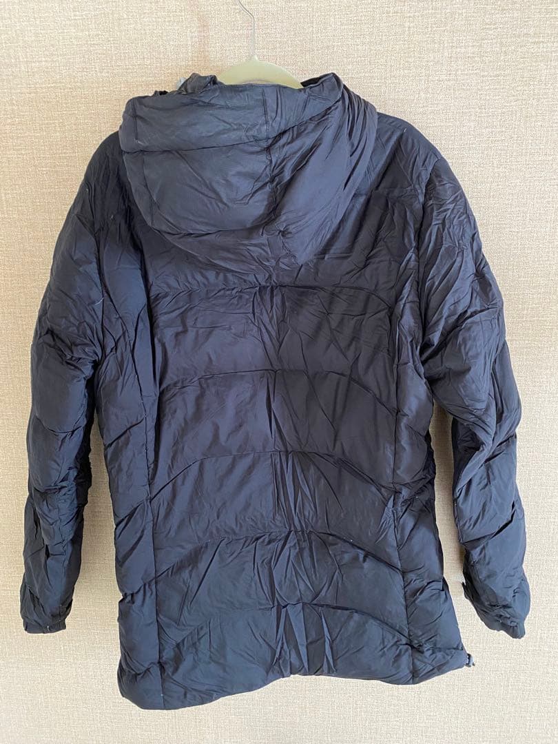 マムート　レディースブラック ダウンジャケット