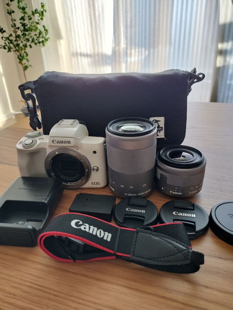 Canon EOS M ミラーレスカメラ ホワイト