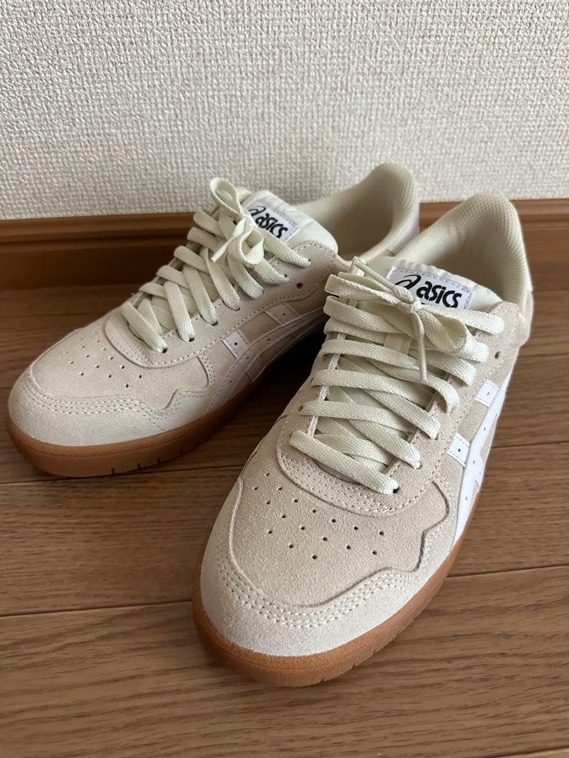未使用 ASICS SKATEBORRDINGスニーカー 26.5cm ベージュ
