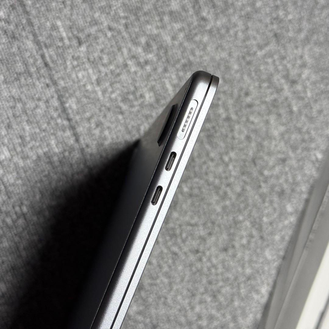 M2 MacBook Air (Mid2022) スペースグレイ ケース付