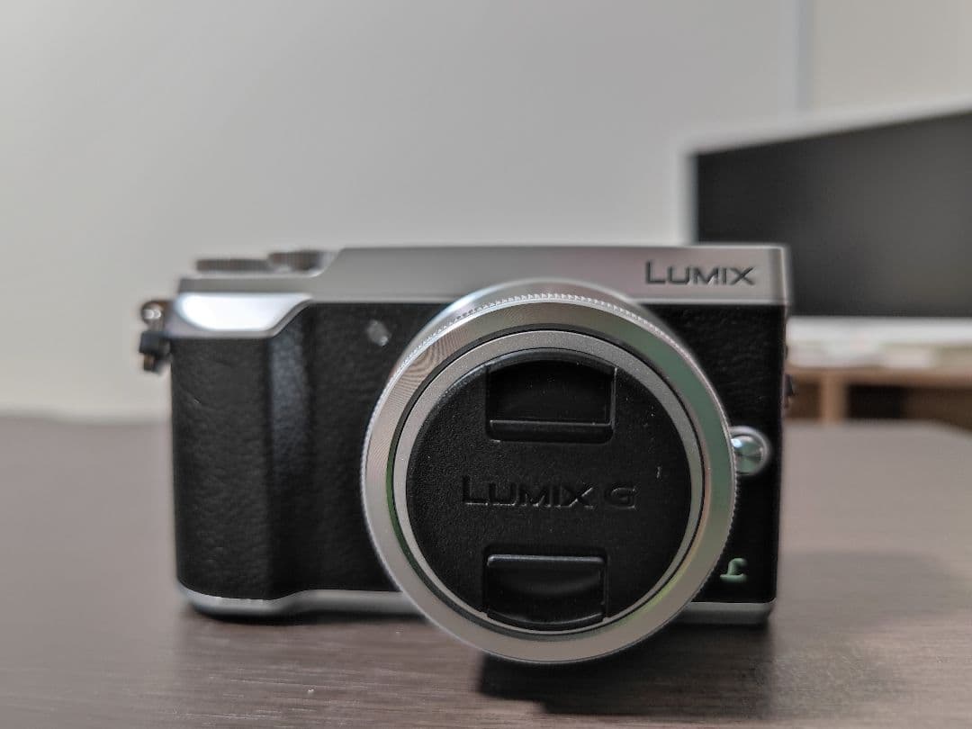 超美品(シャッタ数306回) LUMIX DMC-GX7MK2K
