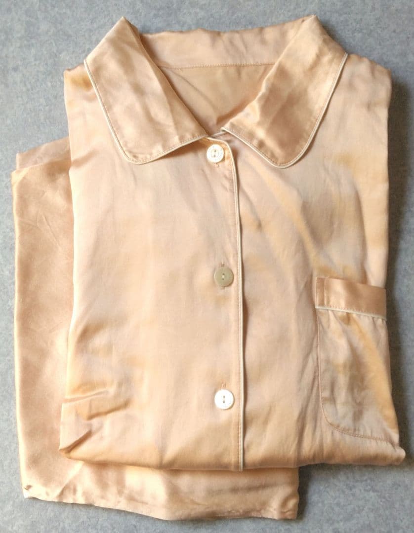 ワコール睡眠科学　レディース　シルク　パジャマ