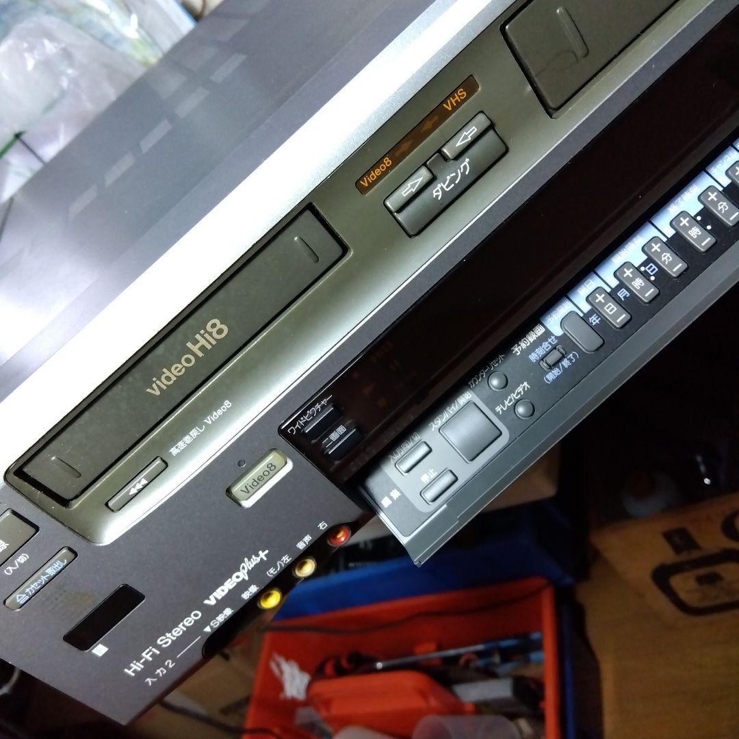 ソニーvideo.ＷＶ-１..８ミリ/ＶＨＳ