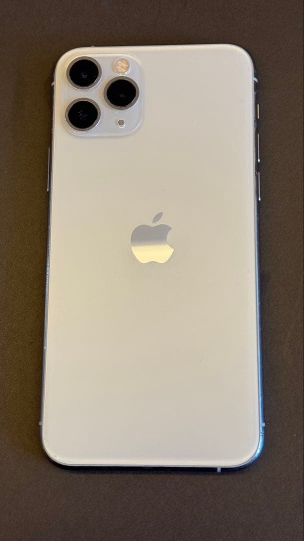 アップル iPhone11 Pro 64GB シルバー SIMフリー　iFace