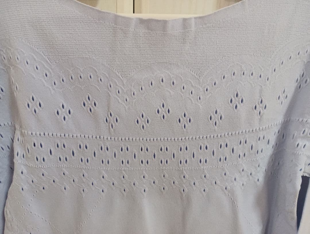 ★新品★チャコット　ノーソーイングニット　スカラップ　長袖　紫