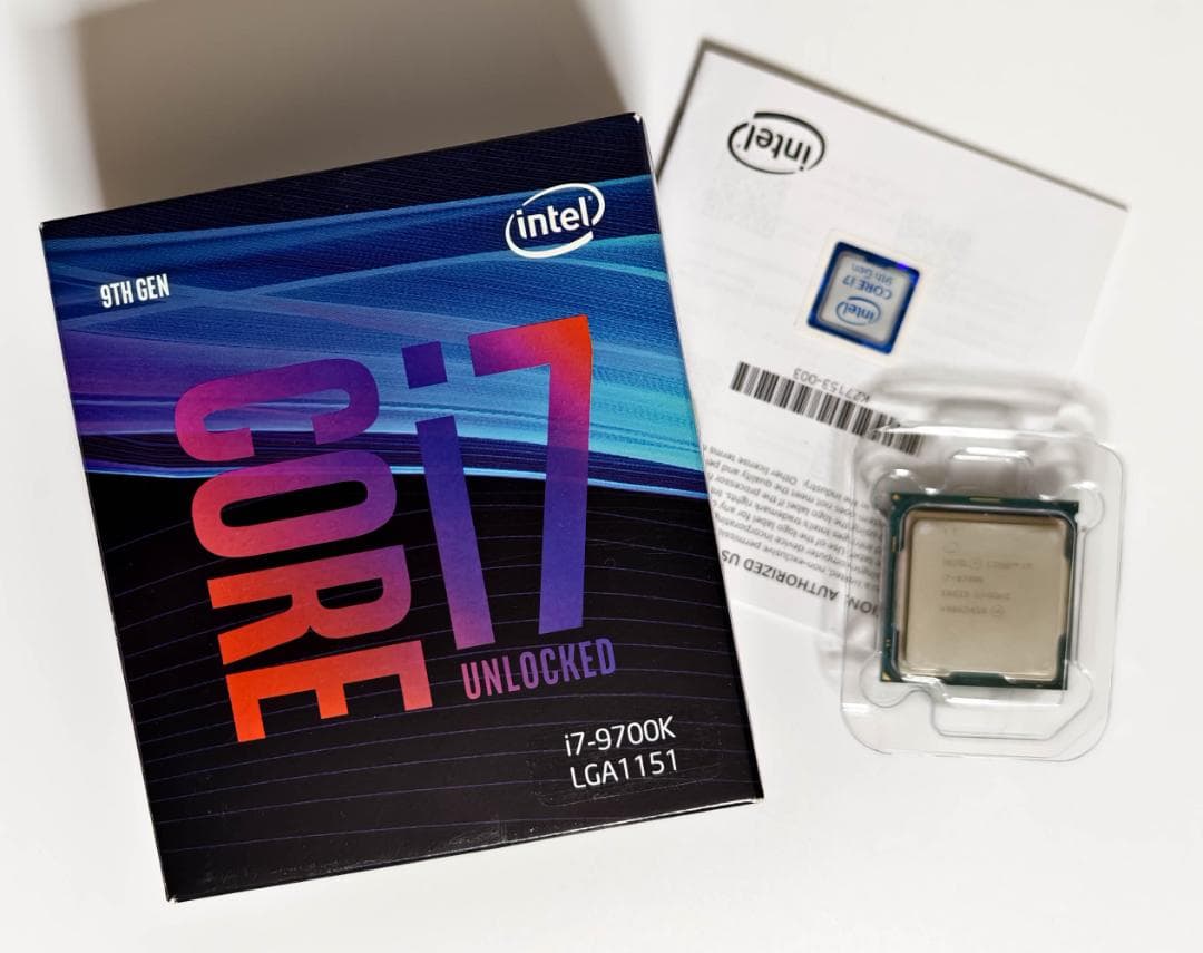 Intel core i7-9700K (LGA1151) 中古品