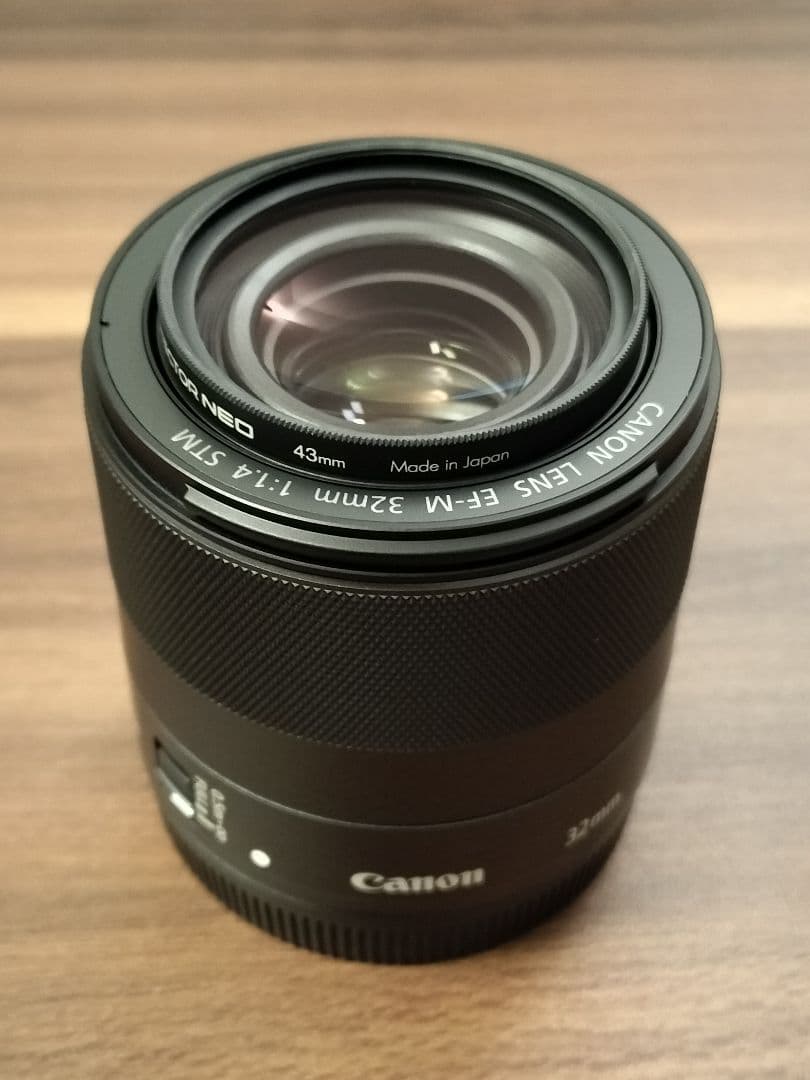 【極美品】CANON EFM 32mm f/1.4 STM