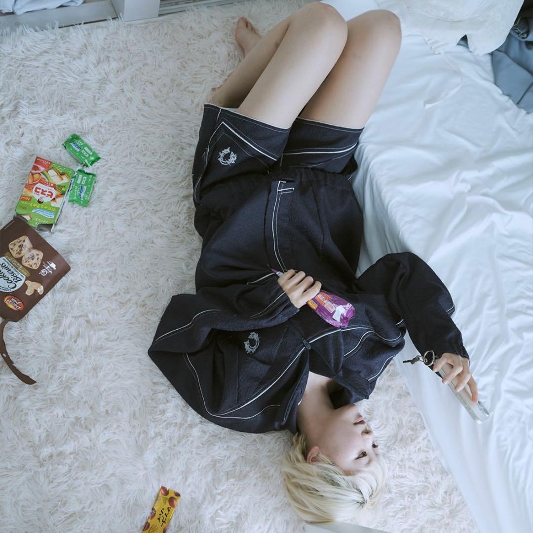 oum tokyo Ω オーム 19AW ジャージトップ 紺 バルムング