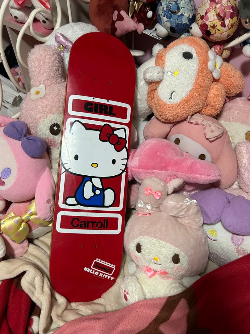 希少 ハローキティ ガール スケボー