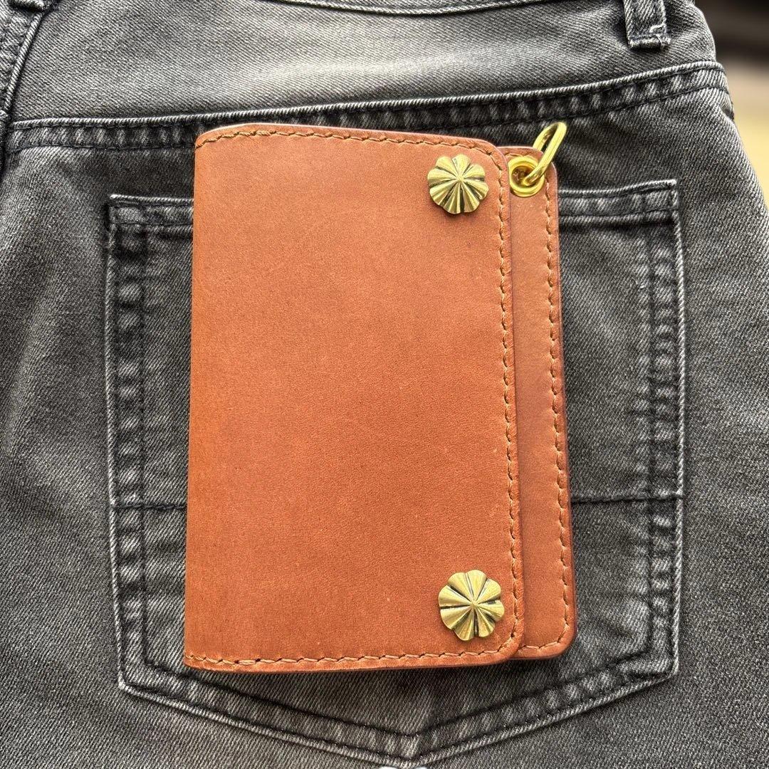 トラッカーウォレット　ショート　コンチョ