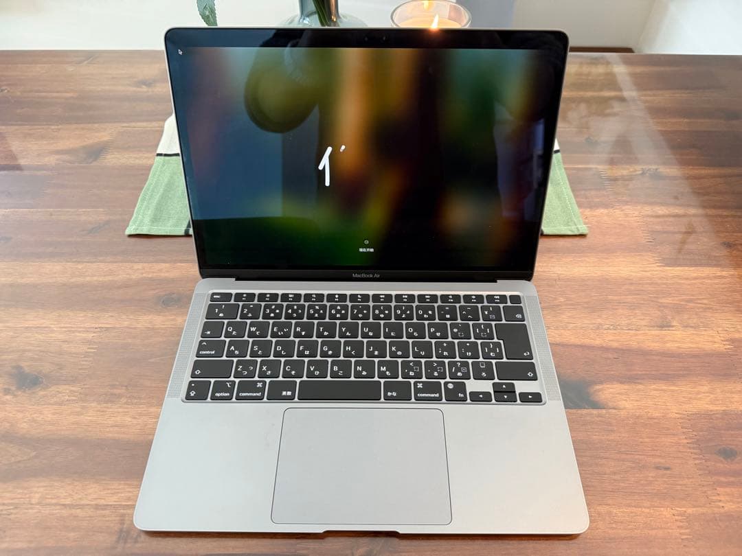 MacBook本体 MacBook Air (M1, 2020)