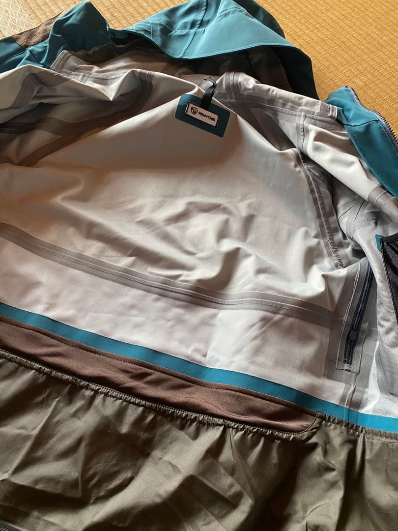 P.rhythm プリズムウェア上下　Sサイズ