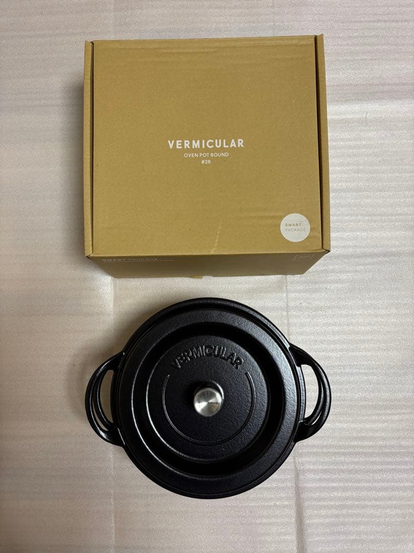 Vermicular オーブンポットラウンド 26cm マットブラック