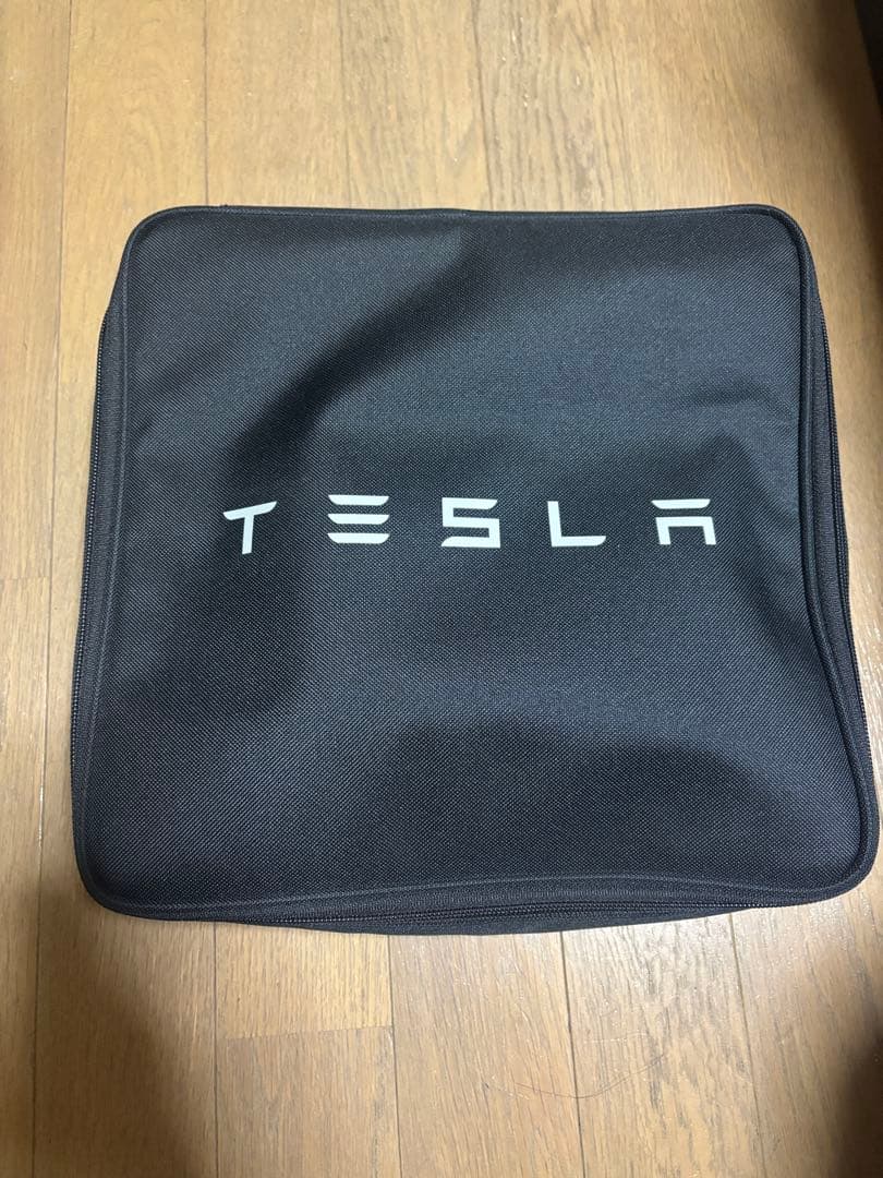 新品未使用 TESLA GENII モバイルコネクター　オニキスブラック