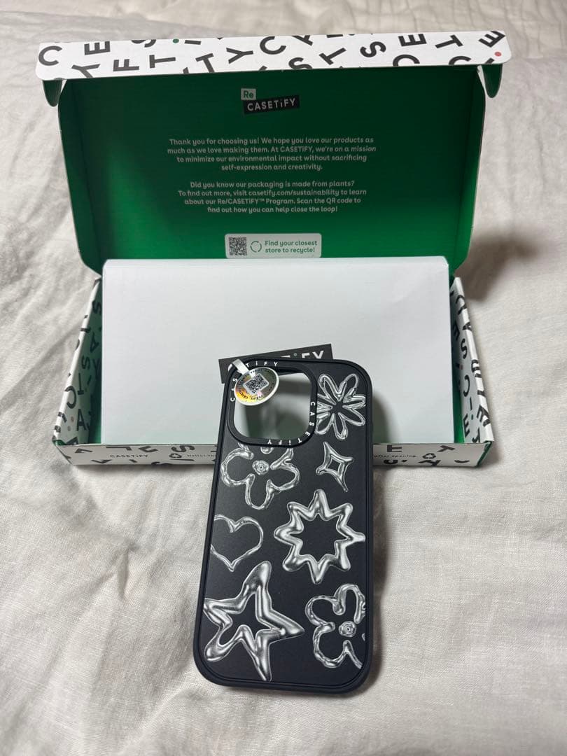 【新品】CASSETFY Chrome Doodles ケース