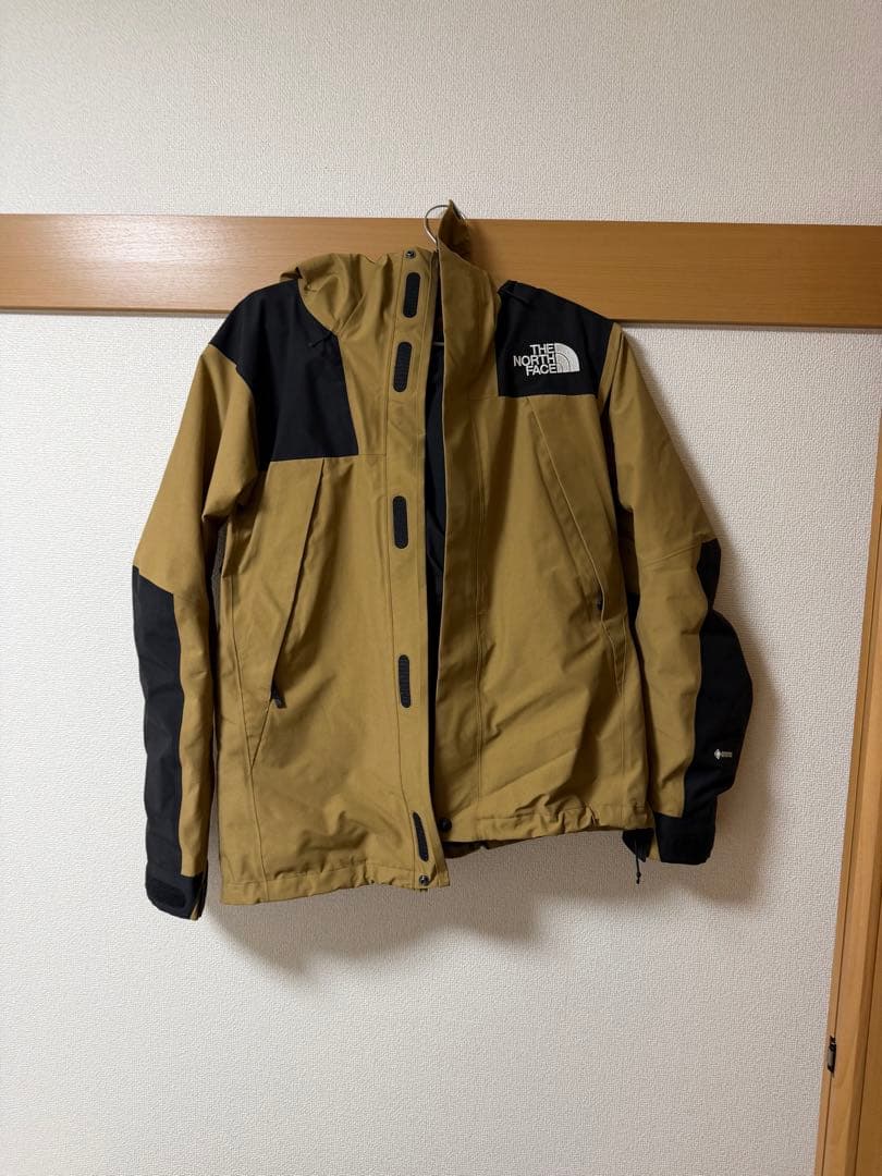 THE NORTH FACE マウンテンパーカー ベージュ/ブラック