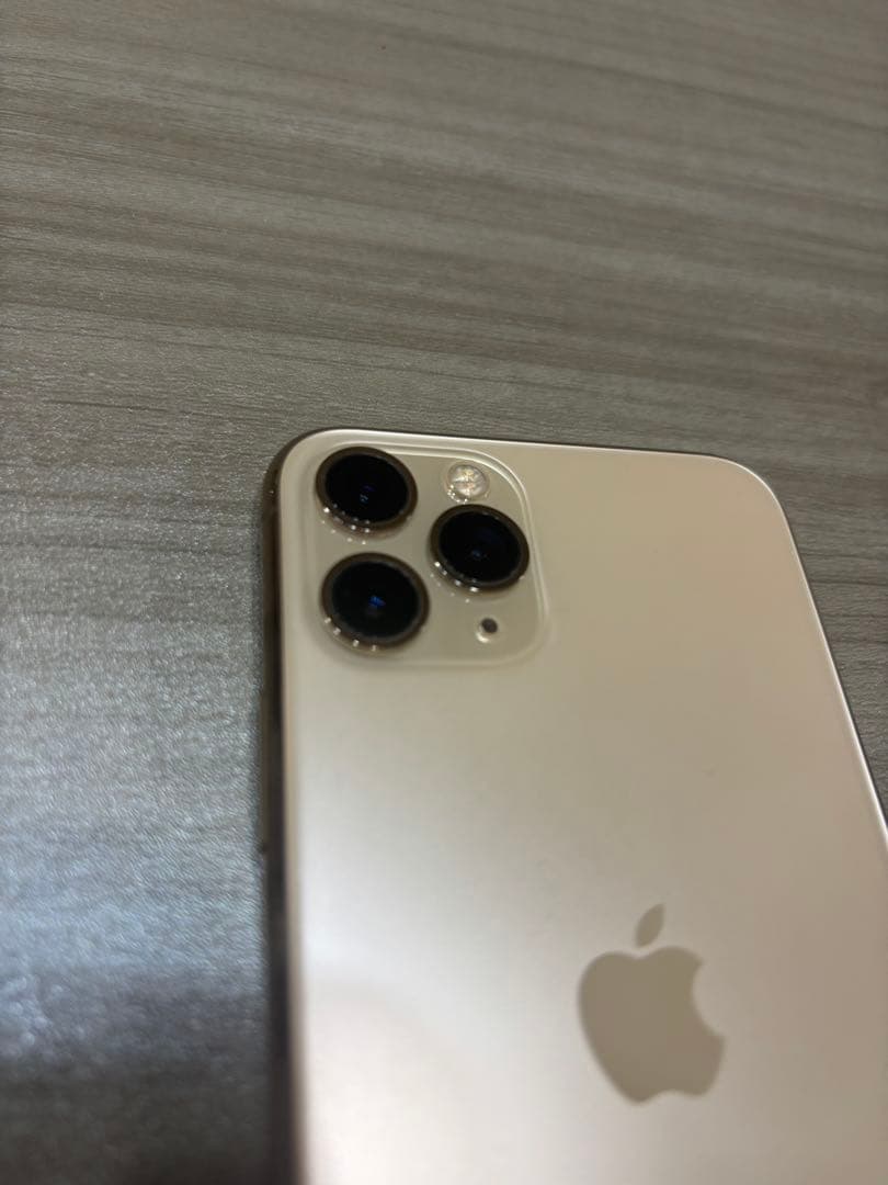 iPhone11pro 64GB ゴールド 即決大歓迎　SIMフリー