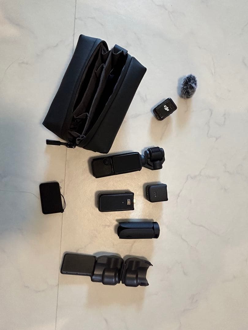 ビデオカメラ DJI Osmo Pocket 3