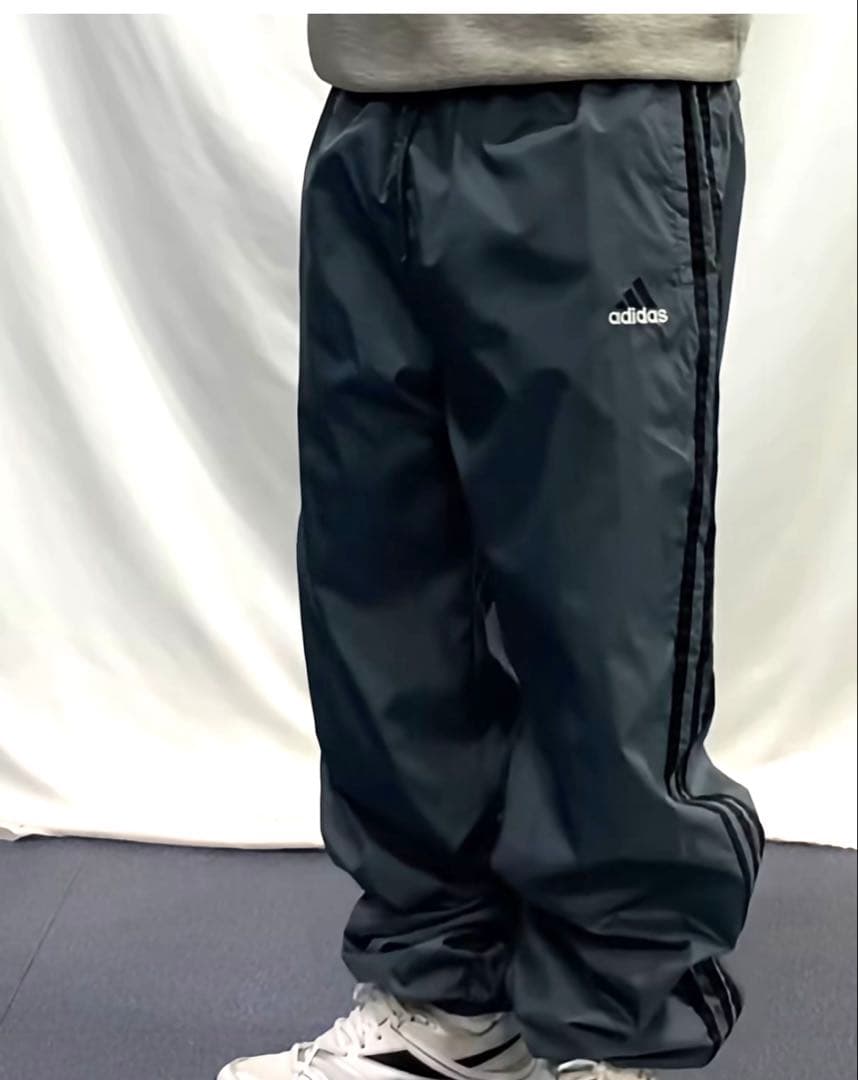 90s oldadidas 万国国旗タグ　ナイロンパンツ　グレー　US規格