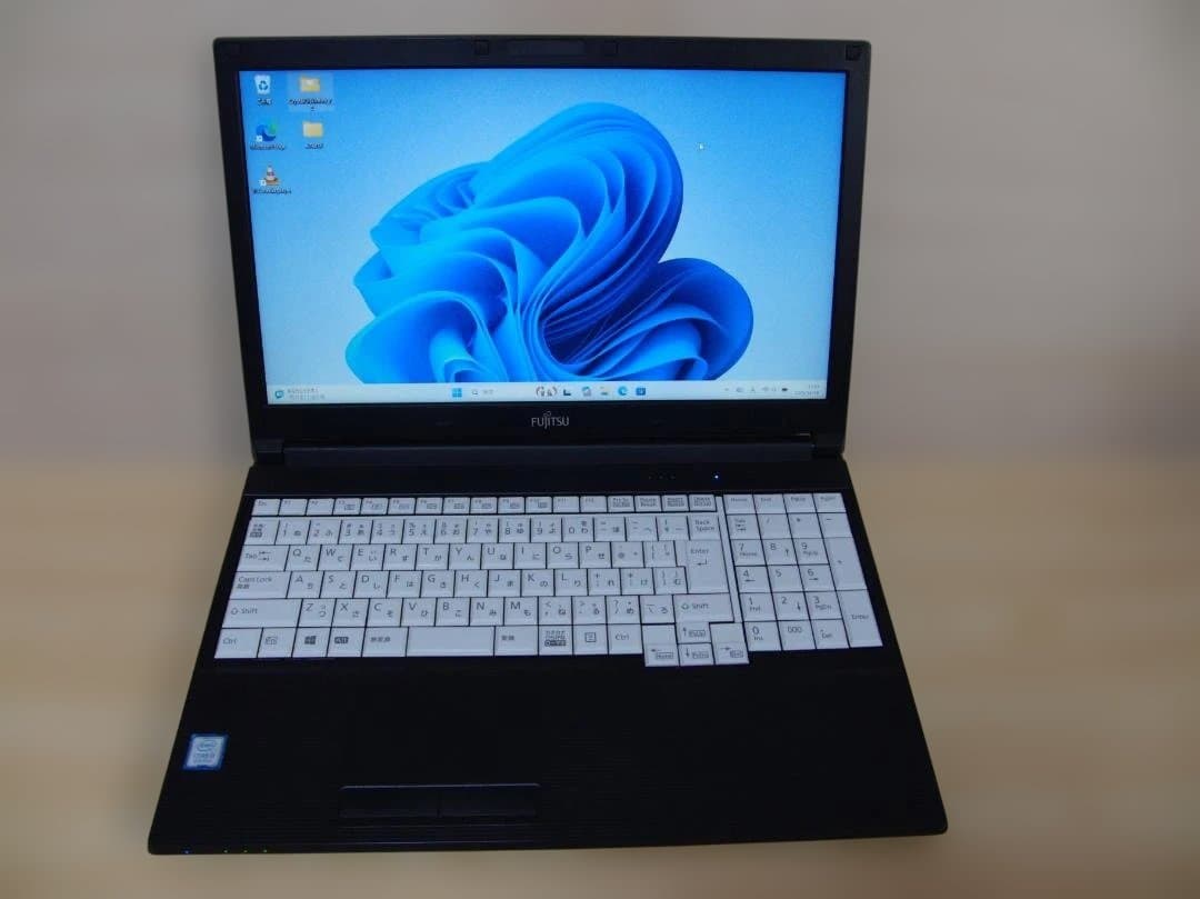 ノートPC 富士通 A748/TX i3-8130U 8GB