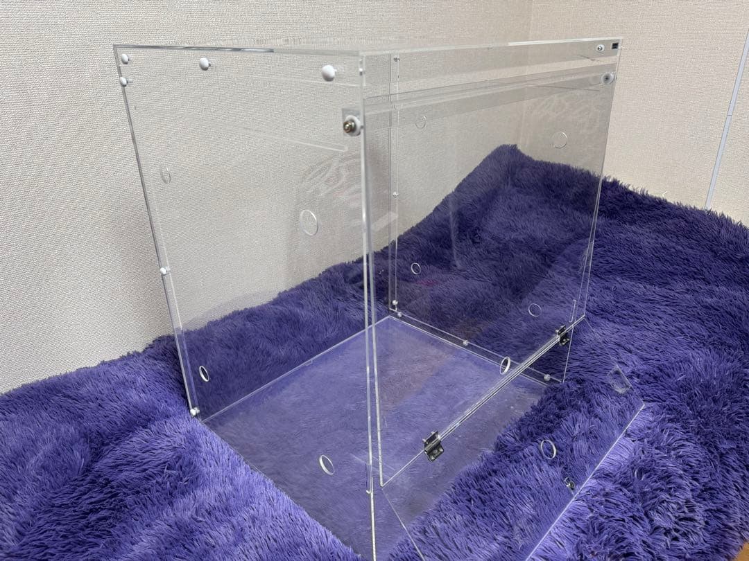 アクリル製飼育ケース