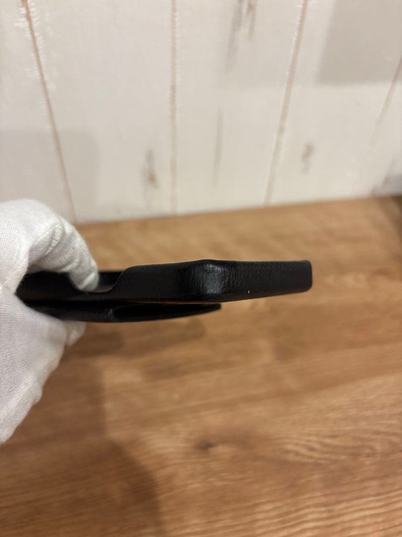 【美品】BALENCIAGA バレンシアガ iPhone13proケース