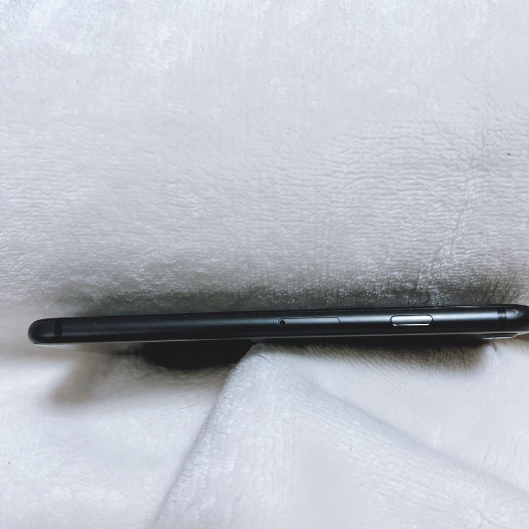 iPhone8 64GB　スペースグレイ　au（KDDI）版