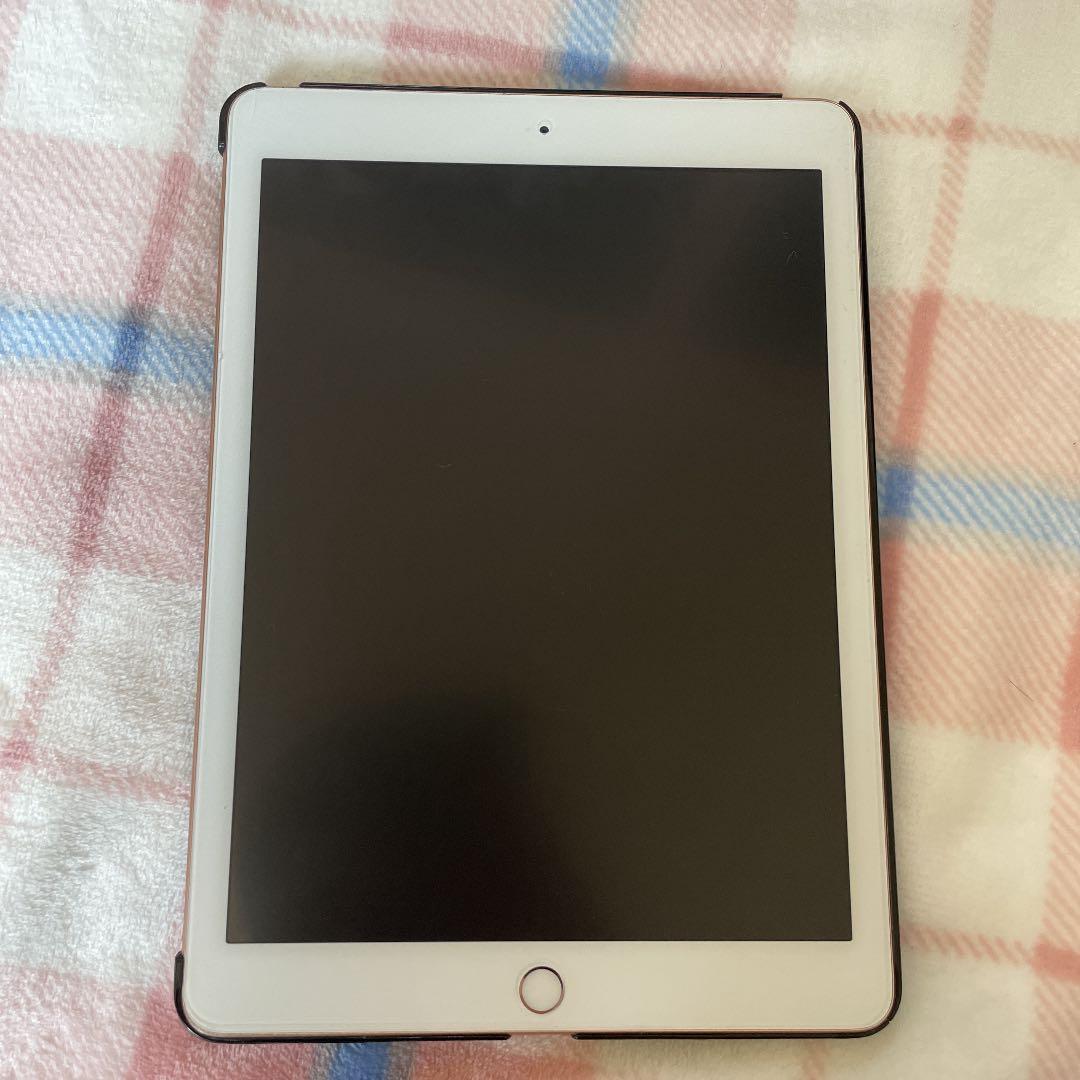 Apple アップル iPad 第6世代 32GB SIMロック解除済 シルバ…