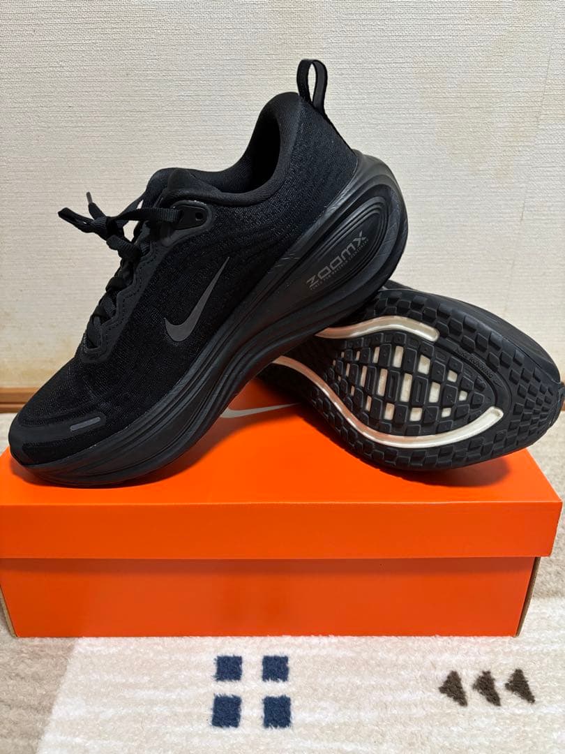 NIKE／VOMERO PLUS （26.5㎝）