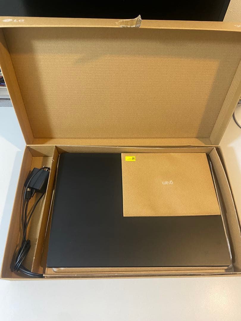 Windowsノート本体 LGgramPro17Ultra7 /16GB1TB/17Z90SP-MA78J