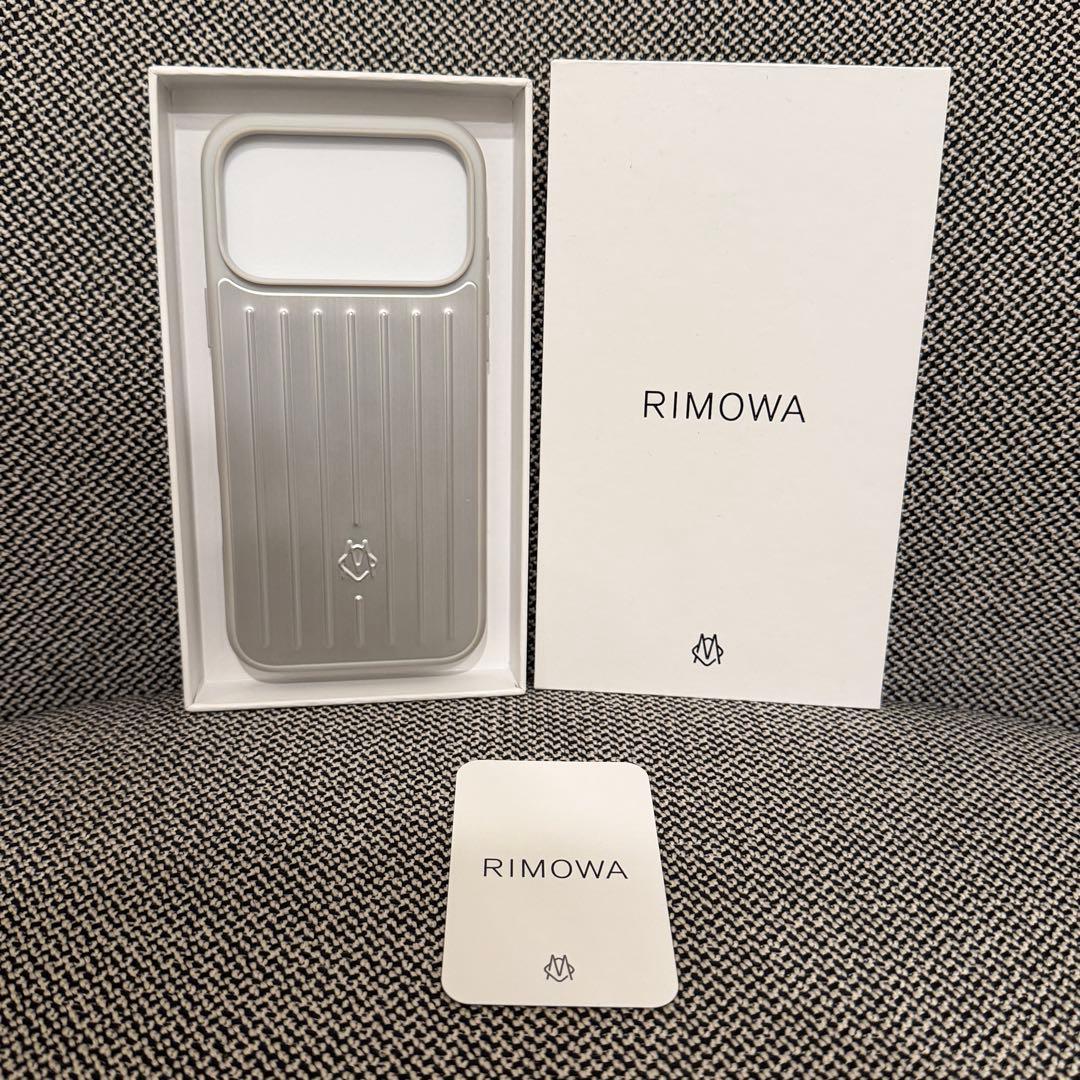 【確実正規品】RIMOWA iPhone 17 Pro Maxケース シルバー