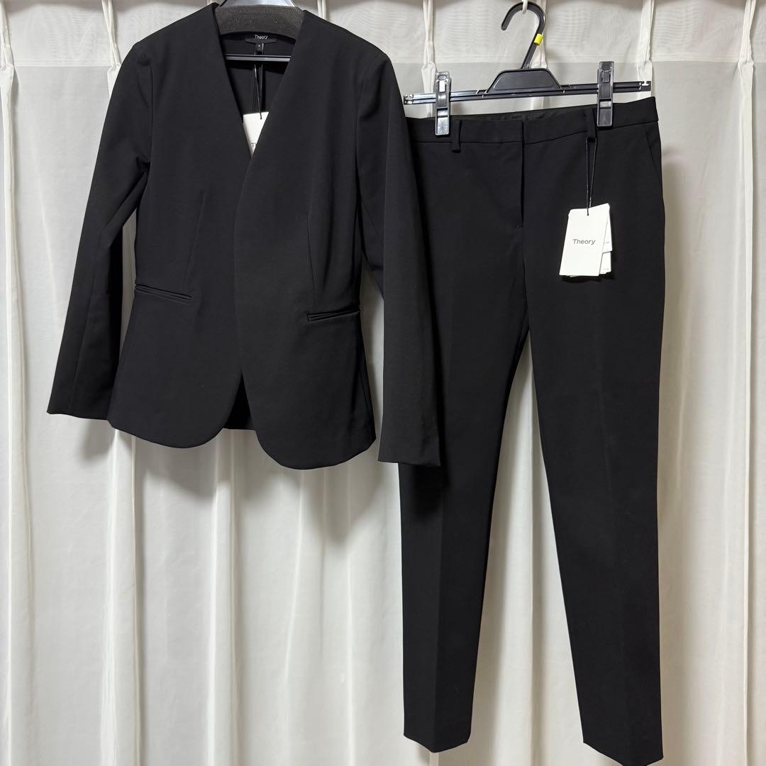 Theory ノーカラースーツセットアップ