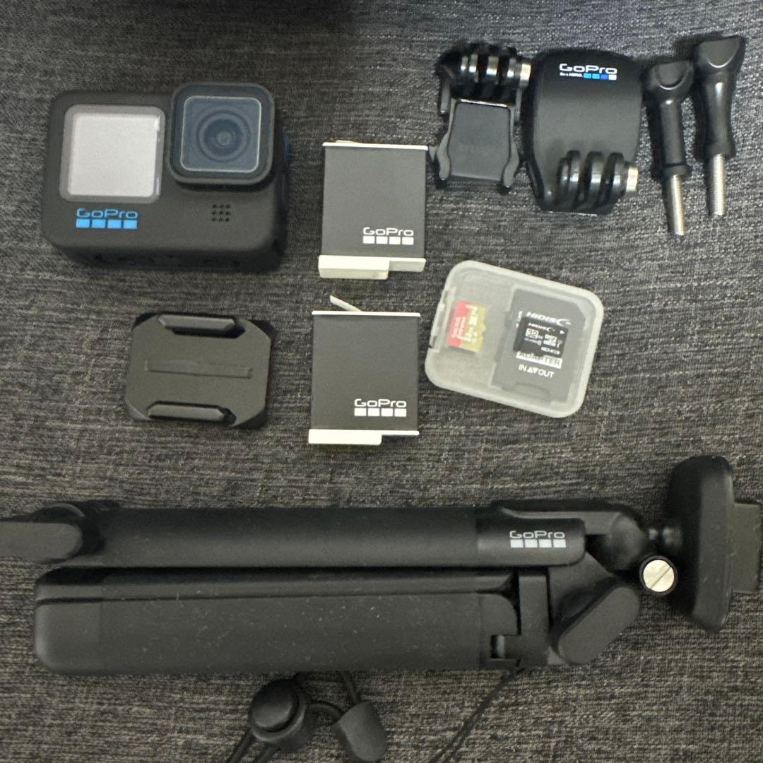 GoPro Hero 11 本体 + 付属品