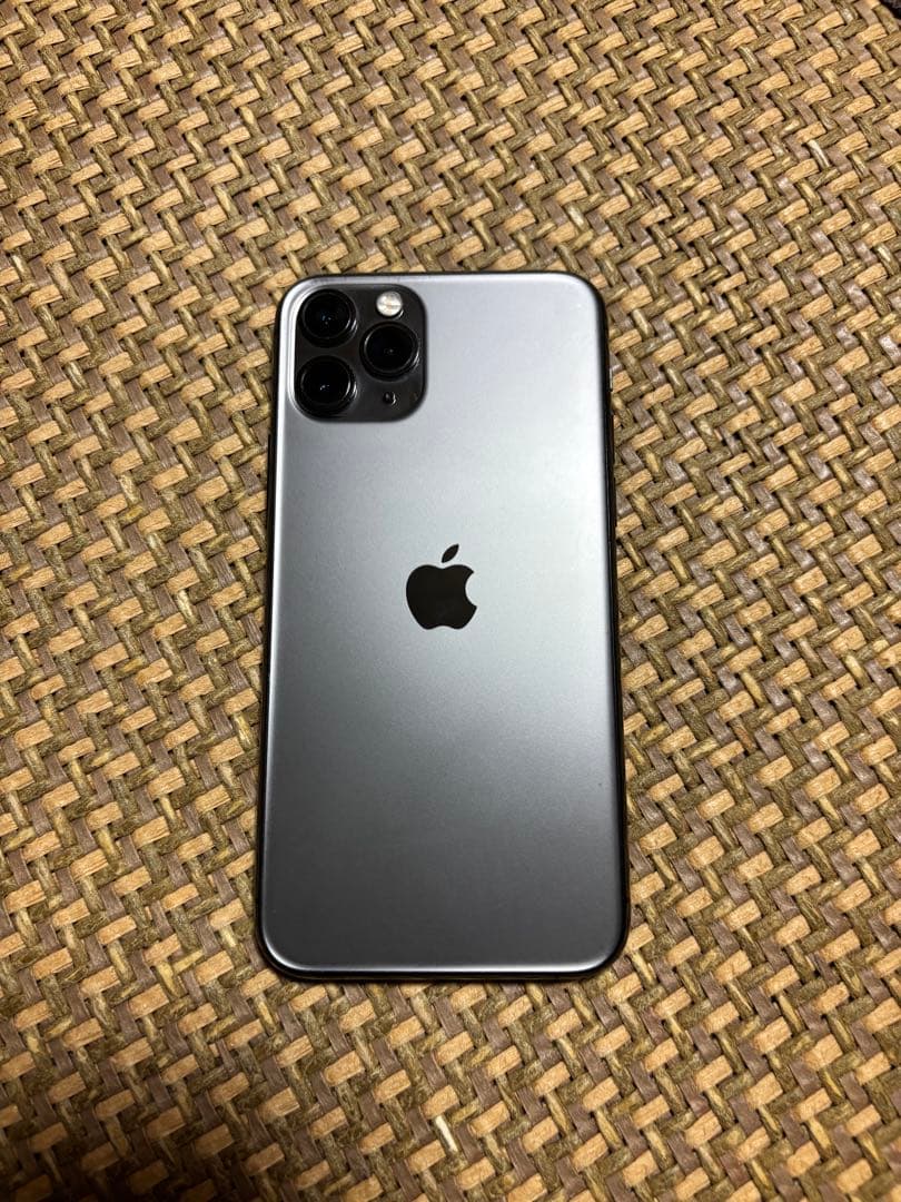 Apple iPhone 11 Pro スペースグレー256GB