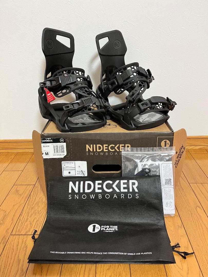 未使用 Nidecker Supermatic バイン Mブラック ナイデッカー