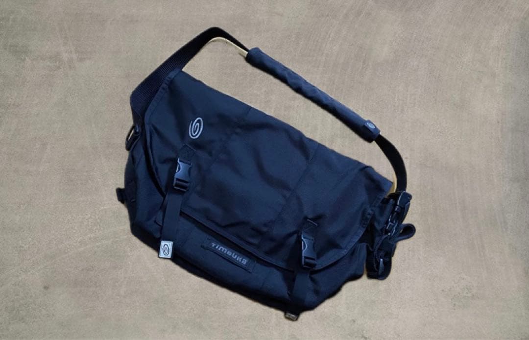 メッセンジャーバッグ　ティンバックツー