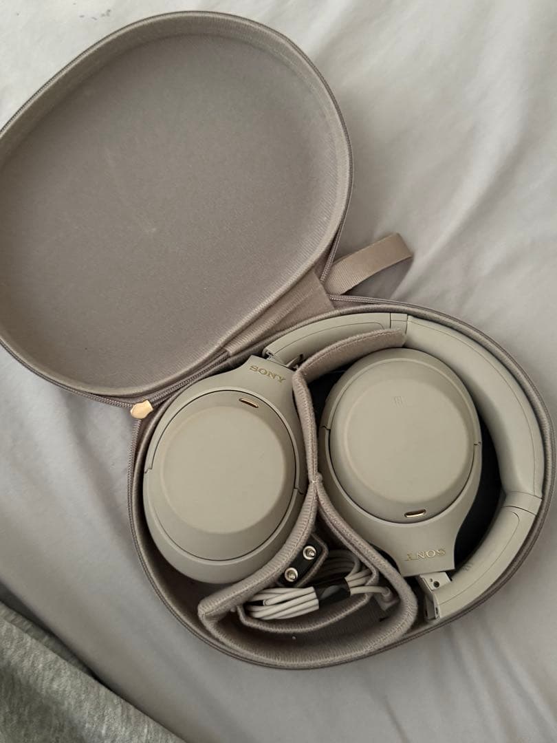 Sony WH-1000XM4 ワイヤレスヘッドホン グレー ケース付き