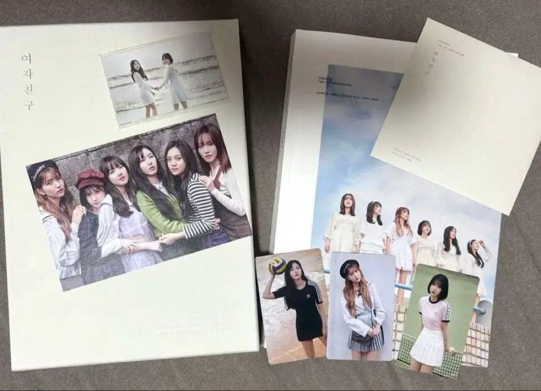 【タワレコ トレカ付き】GFRIEND 1st Photobook