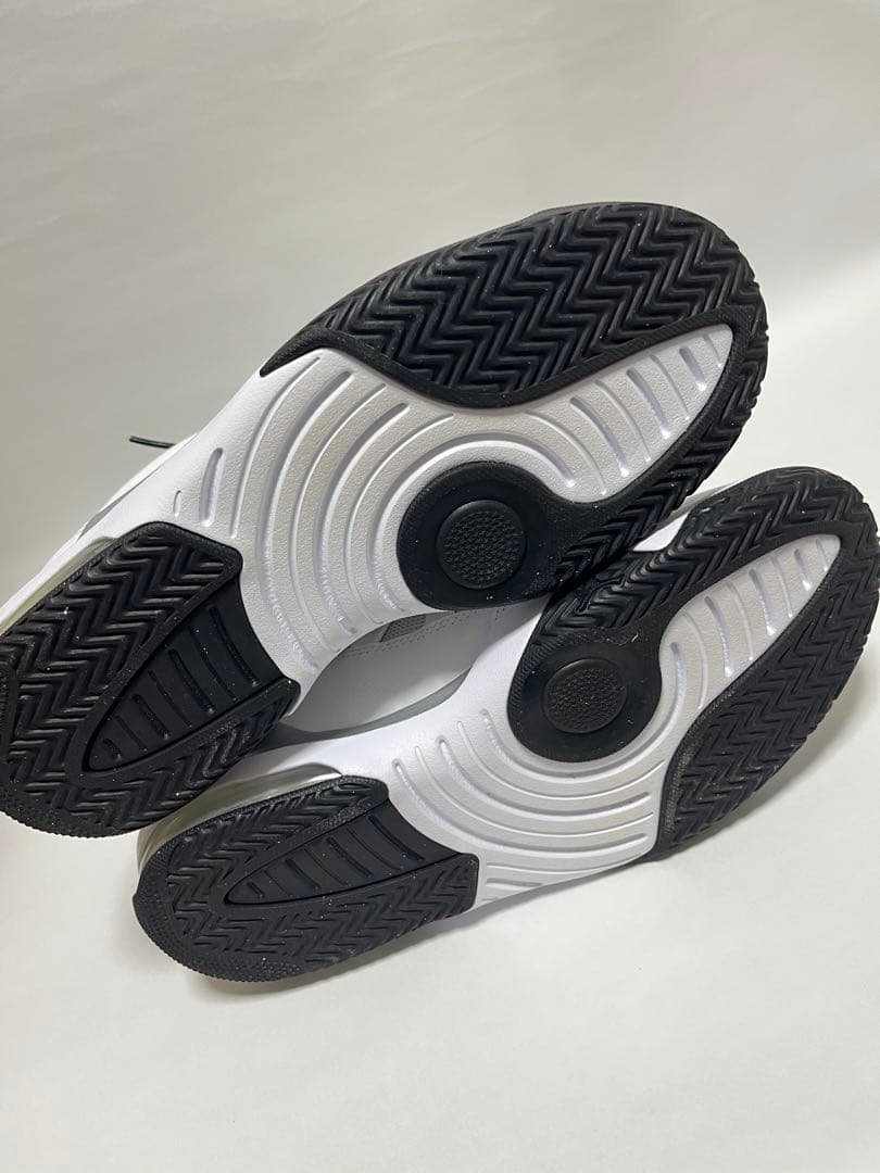 あ*つ様 エアジョーダン　マックス　オーラ　ホワイト／ブラック