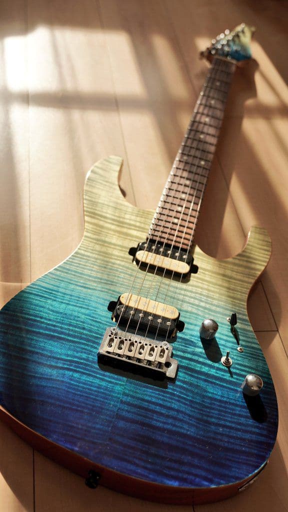 eart エレキギター 虎目トップ ステンレスフレット 薄Dネッ