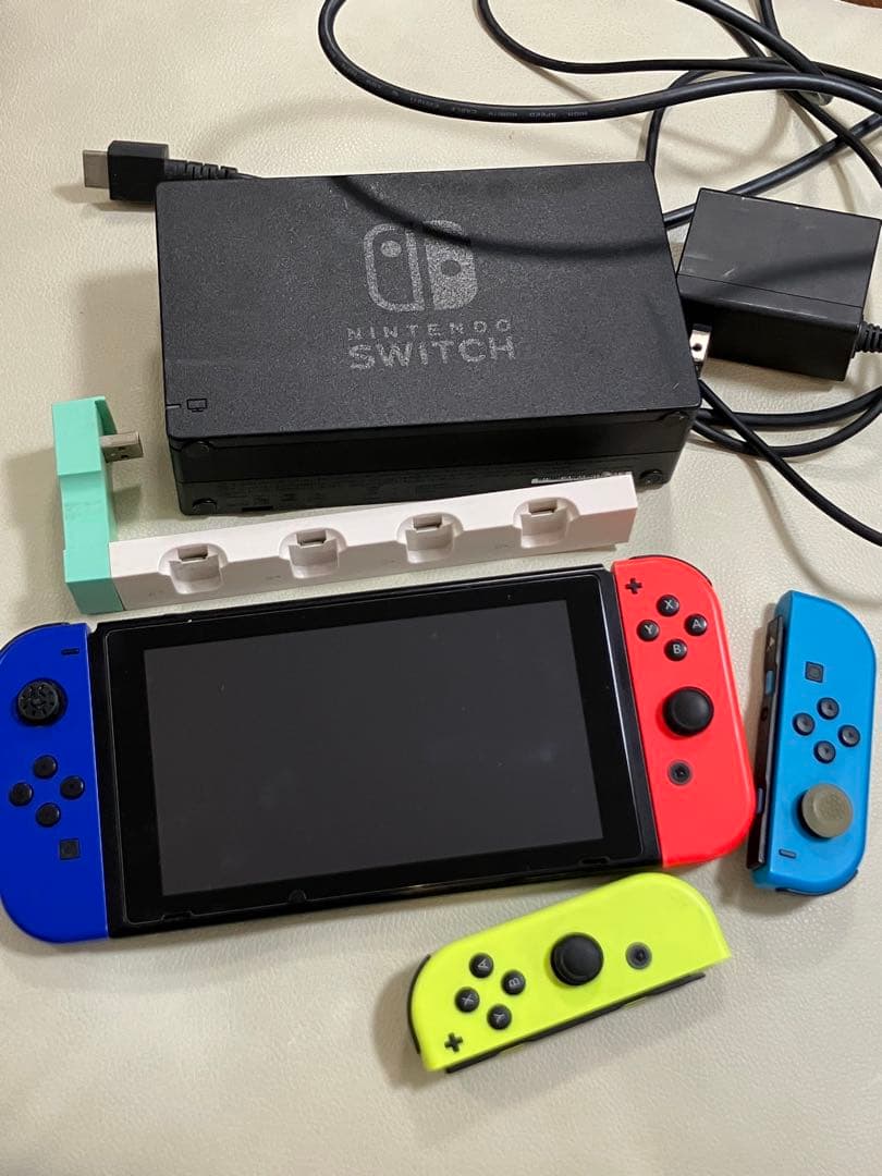 Nintendo Switch 本体 赤/青/緑/黄　あつ森