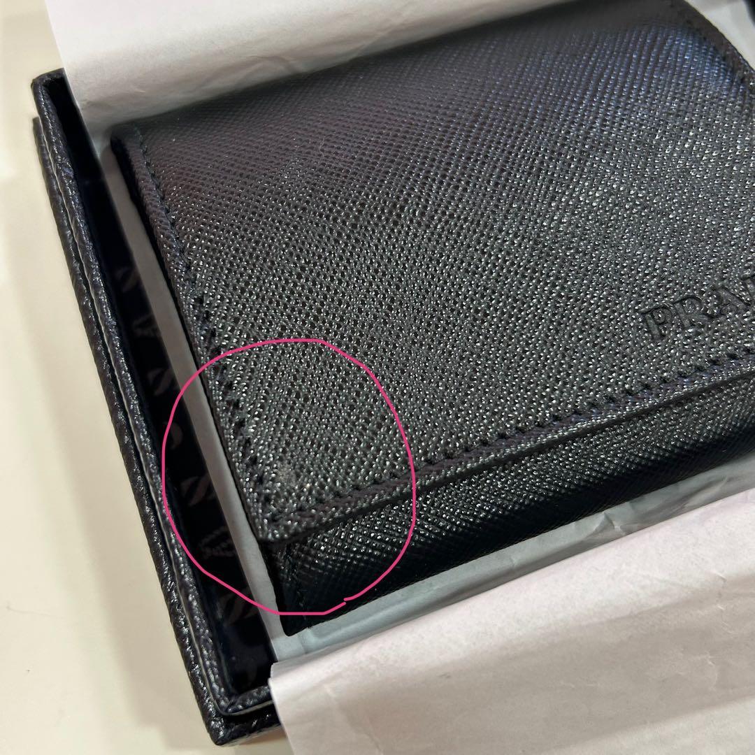 ゆう✨お値下げ中✨未使用✨PRADA ブラックレザー ケース