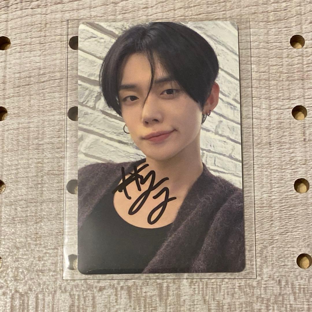 TXT ヨンジュン直筆サイン入りトレカ