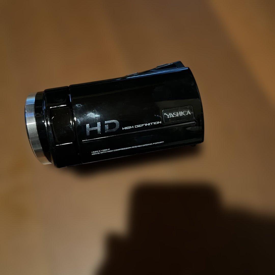 YASHICA HD ビデオカメラ本体 ブラック