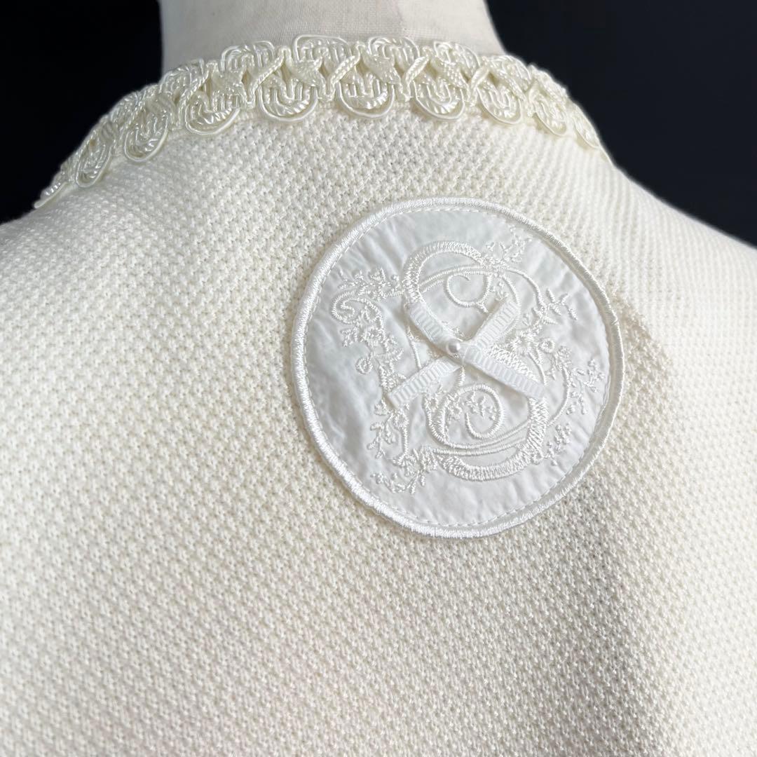 『未使用品』Super Beauty ハイブリッド　ダウンジャケット　ビジュー