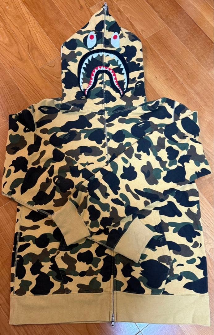 A BATHING APE シャークパーカー　2XL